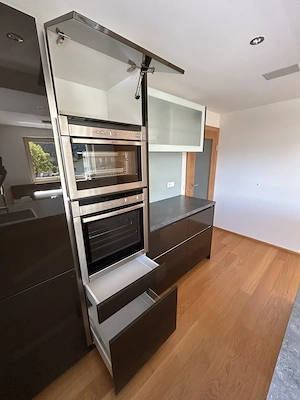 Gut erhaltene Markenküche zu verkaufen Bild 8