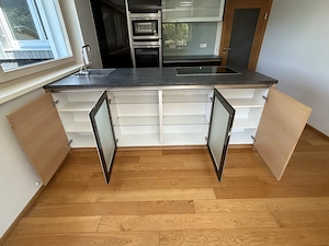 Gut erhaltene Markenküche zu verkaufen Bild 2