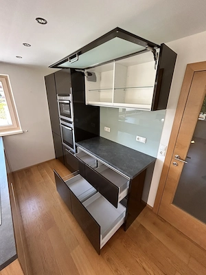 Gut erhaltene Markenküche zu verkaufen Bild 9