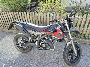 verkaufe Rieju MRT 50 (Moped) neuwertig Bild 2