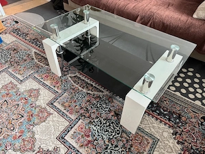 Moderner Couchtisch - Glas & Hochglanz Weiß Bild 3