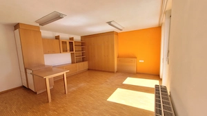 Teilmöblierte Grenznahe 1 Zimmer Garten Wohnung Bild 3