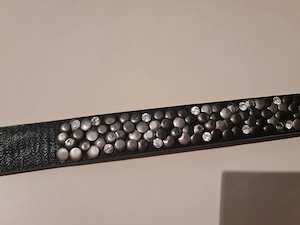 Ledergürtel mit Steinchen Bild 4