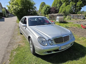 mercedes-benz w211  Bild 5