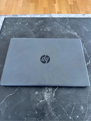 HP LAPTOP, RTL8822CE, 15.6ZOLL  Intel Pentium Celeron prozessör 15.6Zoll Led Display Windows 11 Bild 3