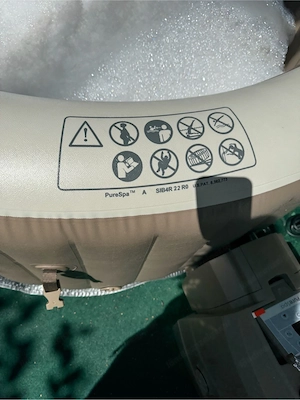 Whirlpool 4 Personen Bild 3