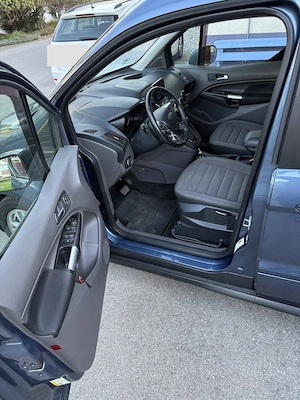 Ford Tourneo Connect Grand (L2)  1.5 EcoBlue Automatik Titanium Bild 3