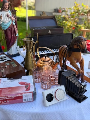   Hausflohmarkt   Bild 3