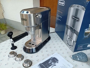 DE LONGHI EC685.M Dedica Style Bild 3