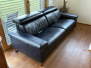 Top Fernsehcouch aus Leder, elektrische Relaxfunktion! Bild 4