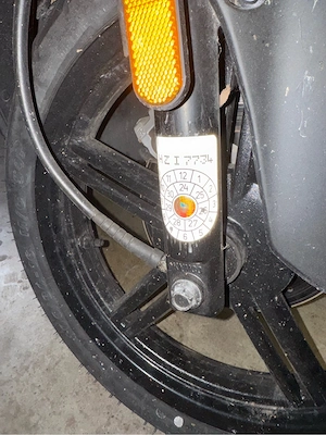    Kymco Agility 16+ 50i   Top Zustand | 1.380 km | Pickerl bis 07 26 Bild 4