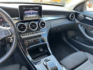 Mercedes Benz C180 d  Bild 8