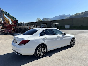 Mercedes Benz C180 d  Bild 4