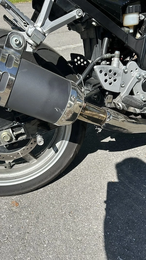 Hyosung GT650R (mit Zubehör und Verbrauchsmaterial) Bild 6