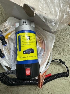 öl pumpe öl wie neu  Bild 3