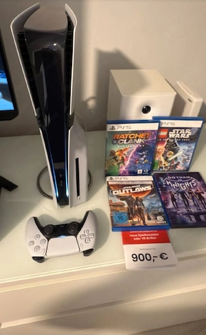 Ps5 Pro m.DiscLaufwerk und 2 Games +Garantieverlängerung+Standfuß Bild 3