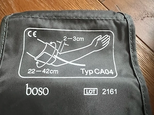 Blutdruckmessgerät für Oberarm Bild 2