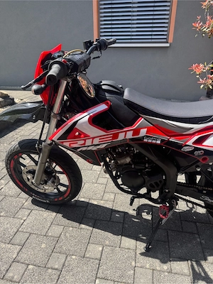 Rieju mrt 50 sm replica Bild 4