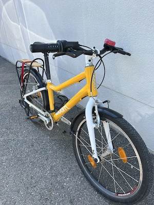 Woom 4 sunny yellow inkl. Ständer, Kotflügel und Gepäckträger Bild 3