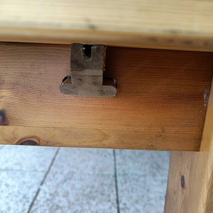 Voll Holztisch 104x204 ausziehbar auf 297 cm, inkl 2 Ausziehplatten, gebraucht. Bild 5