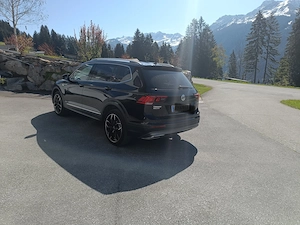 Tiguan Allspace Allrad Topzustand Bild 3