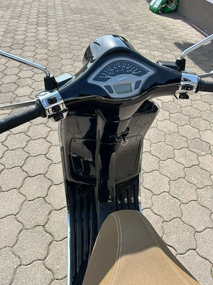 Vespa Primavera 50  Bild 5