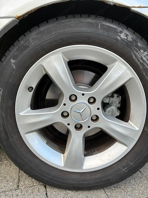 Mercedes C320 4 Matic Vollausstattung  Bild 5