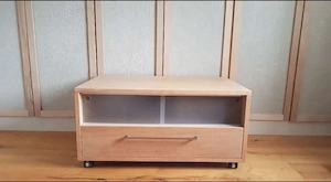 Couch- TV-Tisch, Unikat, Eiche Furnier