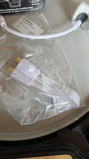 Mobile Satellitenantenne für Camping und Wohnmobil Bild 3