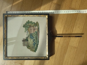 Alter Rahmen beidseitig Stickbild