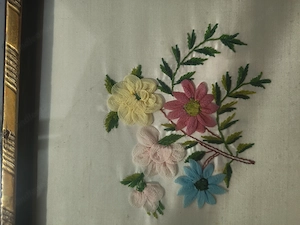 Alter Rahmen beidseitig Stickbild Bild 4