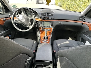 Mercedes Benz E320cdi Bild 5
