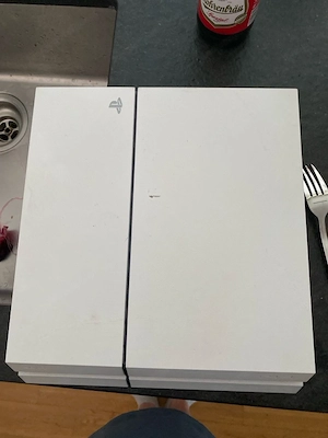 Playstation 4 Bild 2