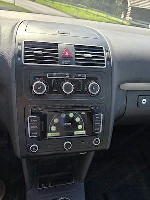 Vw Touran  1.6  Tdi  Bild 5