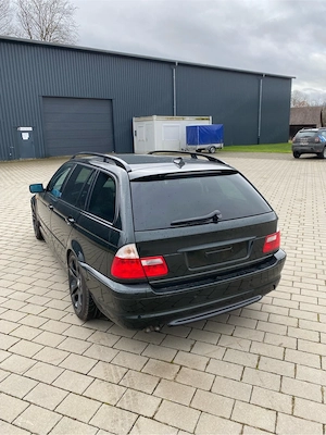 BMW e46 330d Touring Bild 9