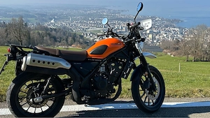 Honda CL500 mit Vollausstattung Bild 3