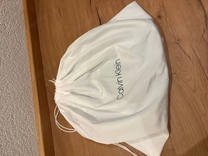 Calvin Klein Tasche Bild 2