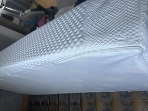 Tempur Madratze mit Lattenrost Bild 4