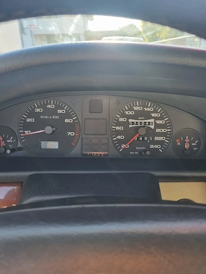 AUDI 100 2,3 in gutem Zustand Bild 6