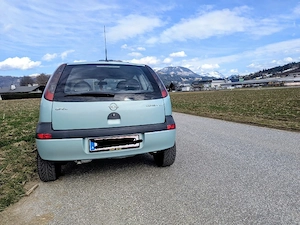 Opel Corsa C Bild 2
