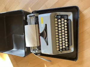 Mechanische Schreibmaschine