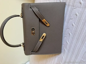 Handtasche echt Leder 80,-