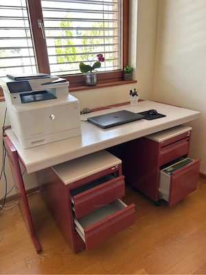 Bürotisch mit 2 Rollcontainer 