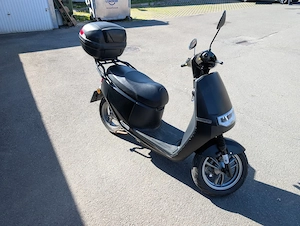 Ecooter E2R - Elektro Motorroller 125er-Klasse  Bild 5