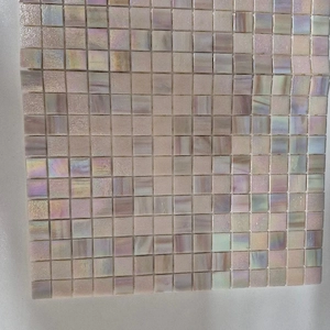 schillernde Mosaik Fliese Bild 2