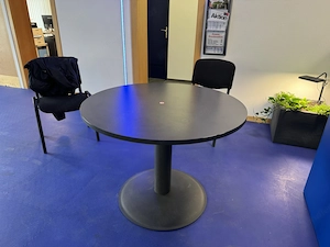 Tisch zu Verkaufen Bild 2