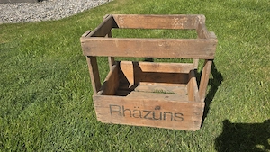 Alte Passugger   Rhäzünsholzkiste Bild 2