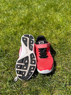 Sneaker Gr. 33 Nike Bild 4