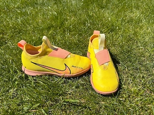 Fussbalschuhe Gr. 33 Nike Air