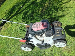 Benzin Rasenmäher Bild 3